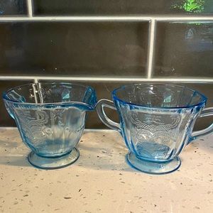Vintage BLUE MADRID Indiana / Federal Recollection Glass CREAMER & SUGAR Set